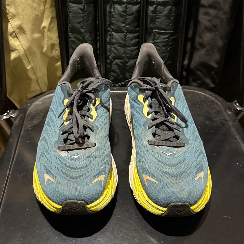 Hoka Arahi 6 - Picture 2 of 6